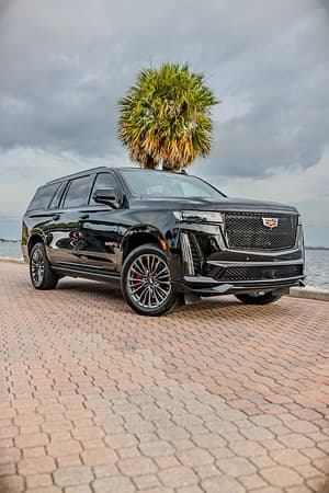 Cadillac Escalade V-Series ESV 3