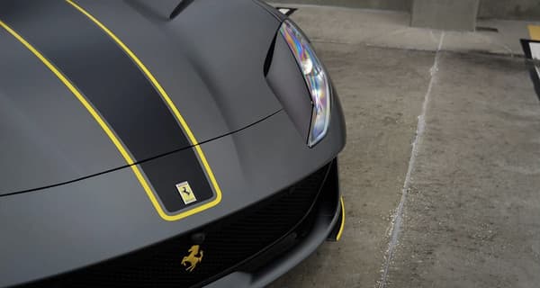 Ferrari 812 Superfast 2