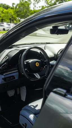 Ferrari Purosangue 2