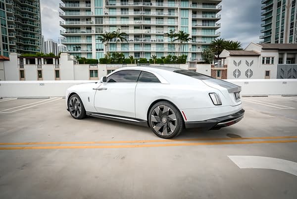 Rolls-Royce Spectre 5