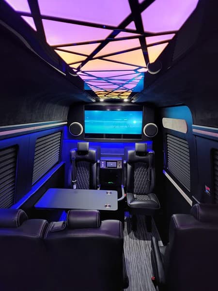 Mercedes-Benz Sprinter Transportation