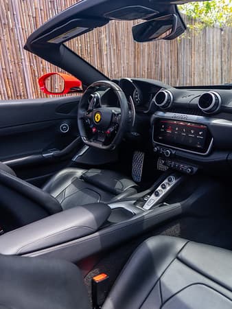 Ferrari PORTOFINO 4