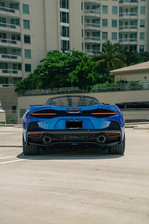 McLaren GT 3