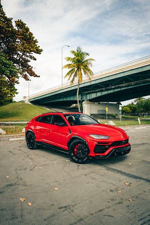 Lamborghini Urus 2
