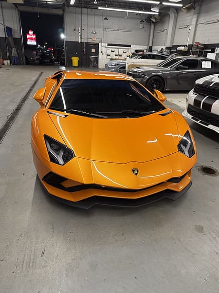 Lamborghini Aventador Gintani