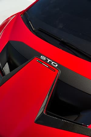 Lamborghini HURACAN STO 4